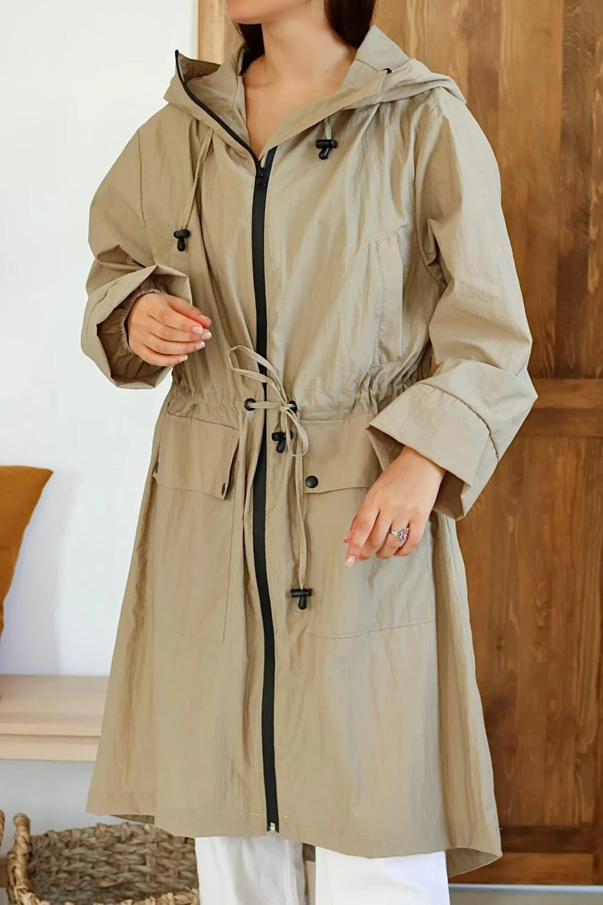 ELS Detailed Trench Coat - Camel - Mieres