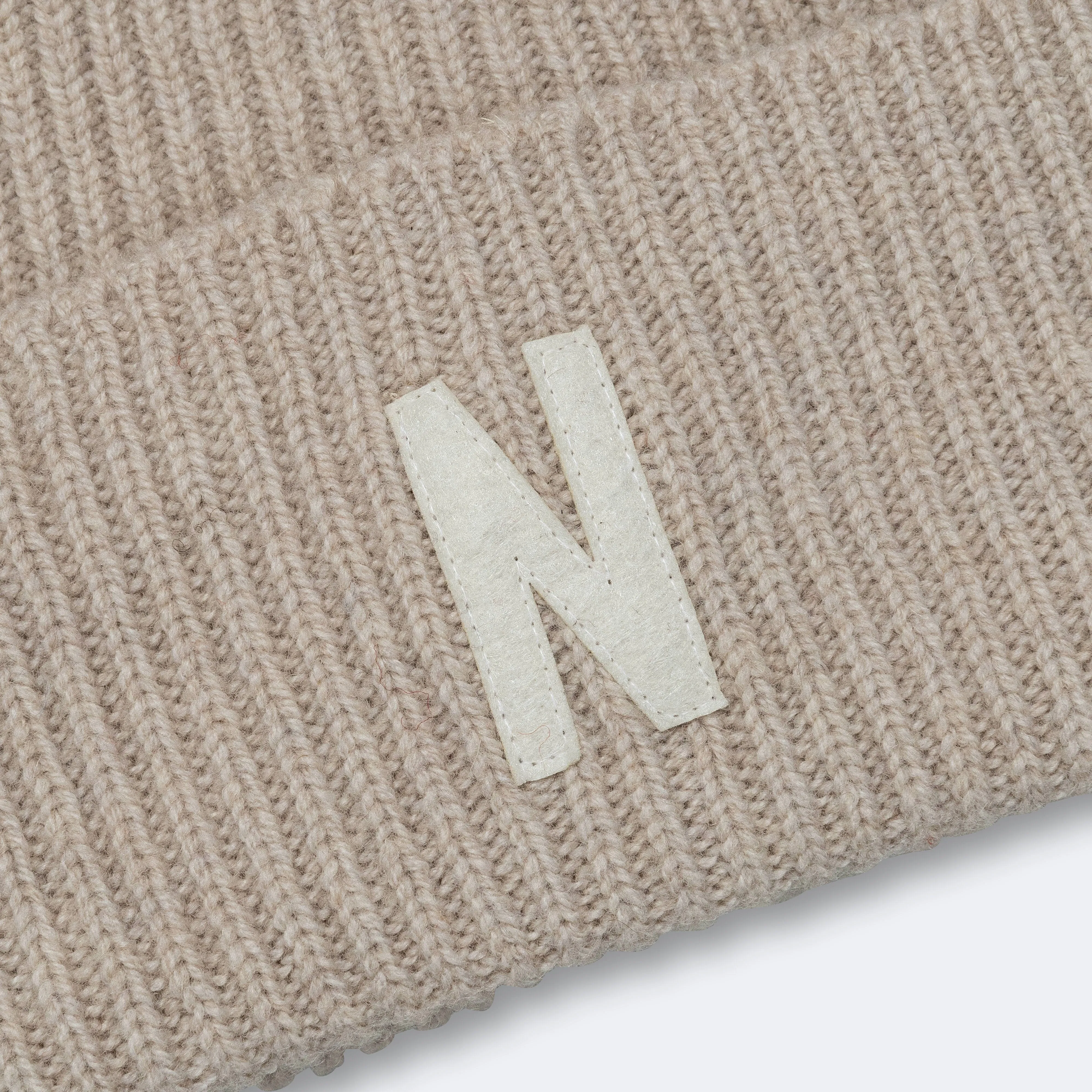 Merino Lambswool Rib N Logo Beanie - Oatmeal