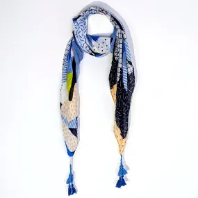Random geometric and patterns scarf with corner tassels