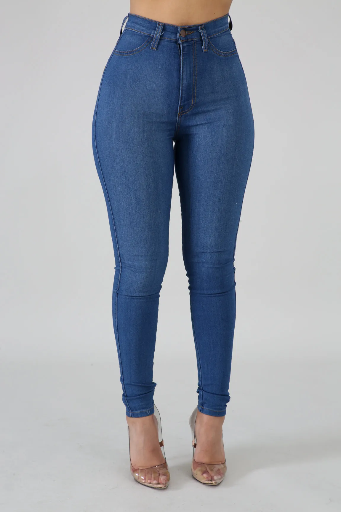 Simple Denim Exposure Jeans
