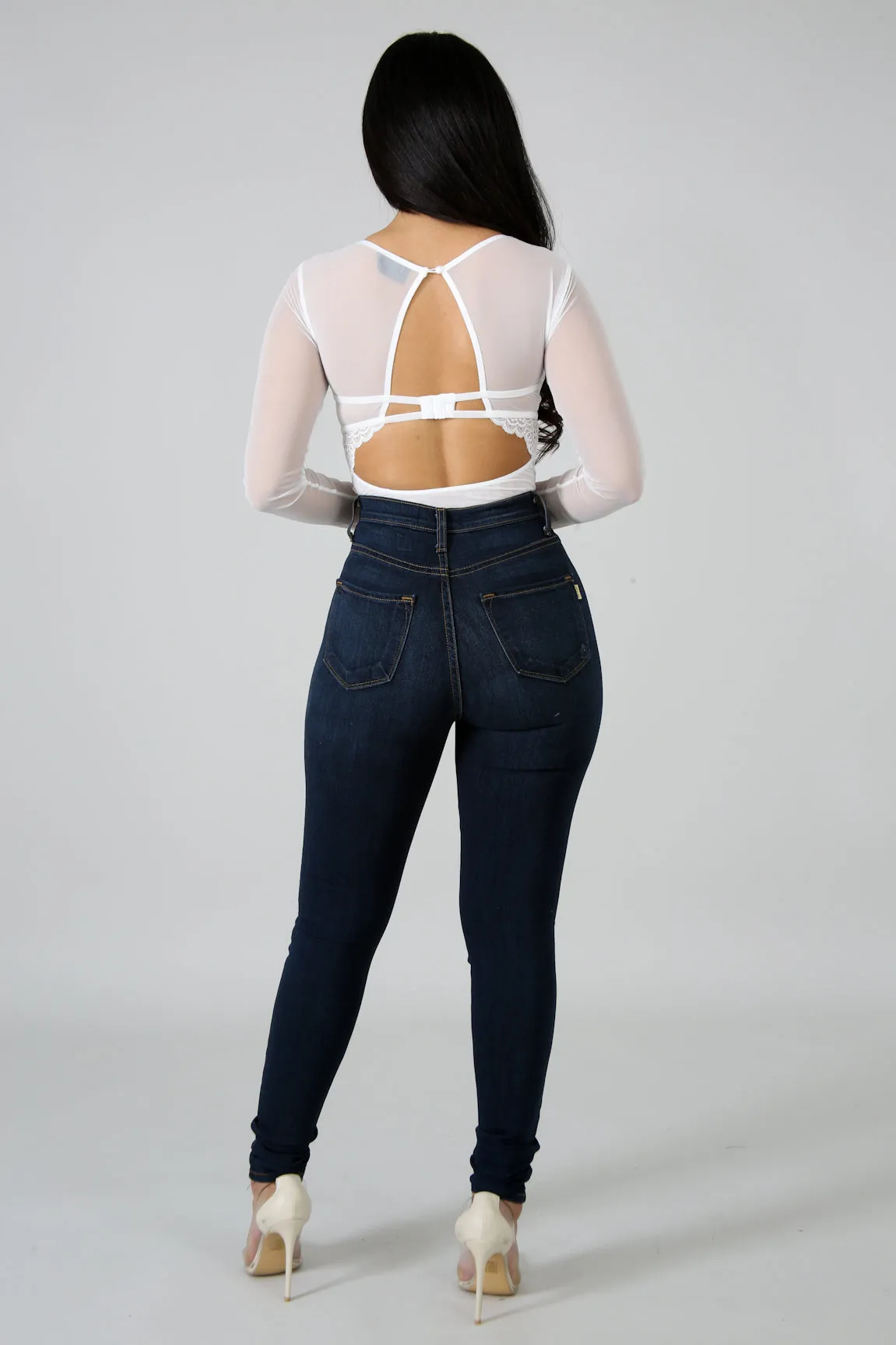 Simple Denim Exposure Jeans
