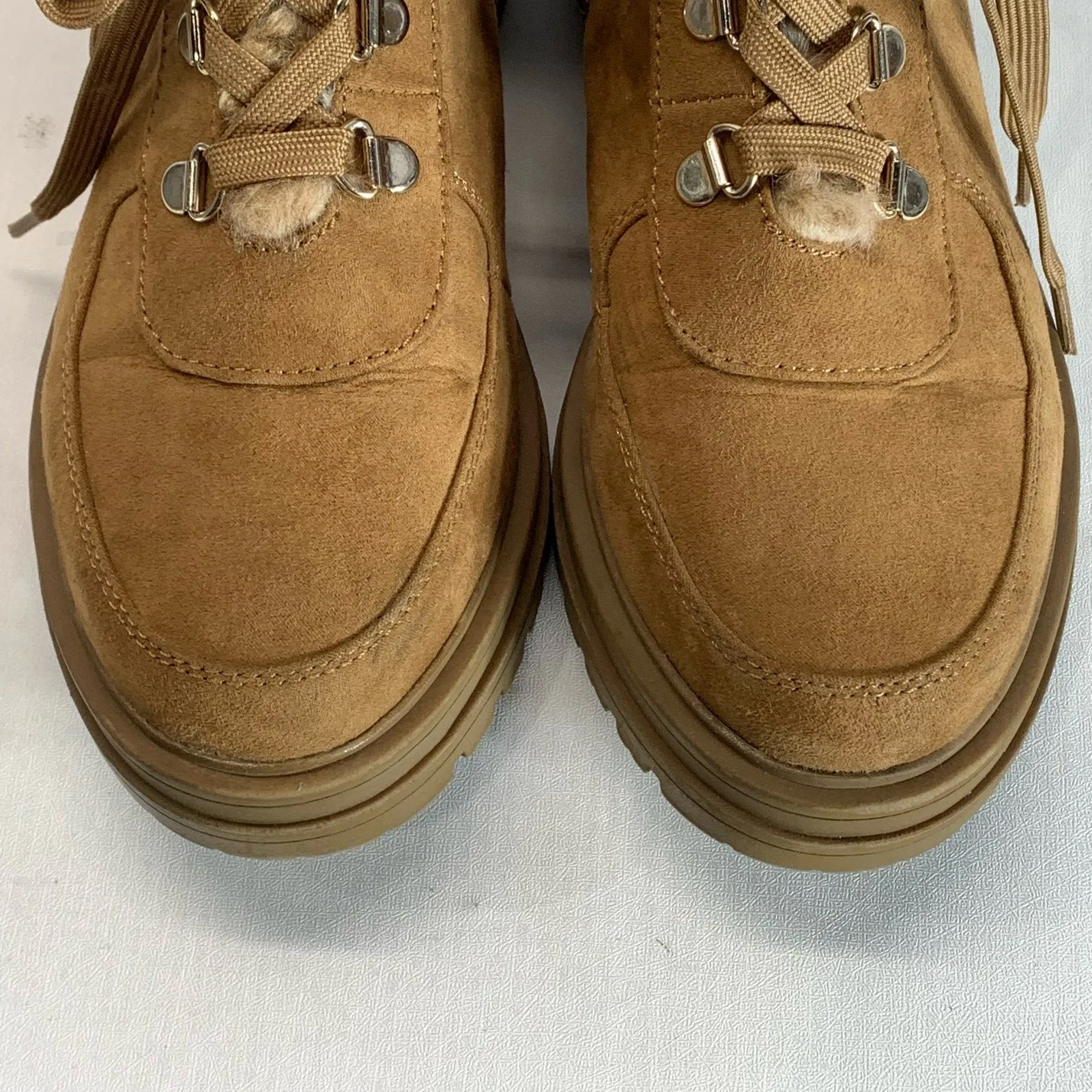 SUN STONE Women's Tan Orlaa Faux-Fur Cold Weather Lug Sole Boots SZ 8