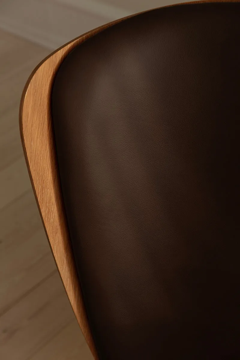 The Reader Leather Wing Chair